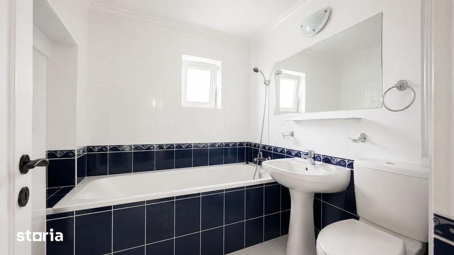 Apartament cu 3 camere în Decebal