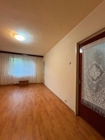 Apartament cu 2 camere decomandat în Crângași