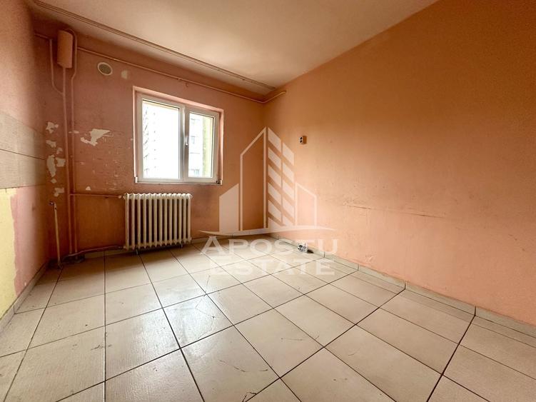 Apartament cu 2 camere semidecomandat în Șagului