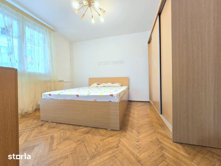 Apartament cu 4 camere decomandat, mobilat în Berceni