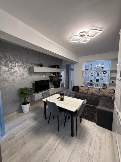 Apartament cu 2 camere, mobilat în 9 Mai