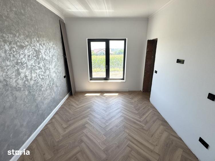 PLACA! Langa ASFALT! Dressing! Casa 4 camere, Breazu - 10