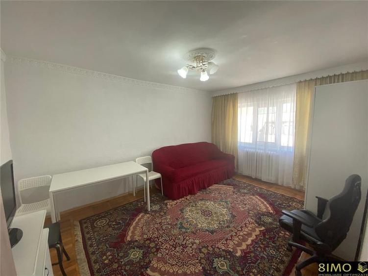 Apartament cu 3 camere decomandat în Fălticeni