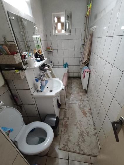 Apartament cu 2 camere semidecomandat în Malu Roșu