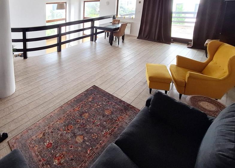 Casă individuală cu 5 camere cu Canalizare în Pipera