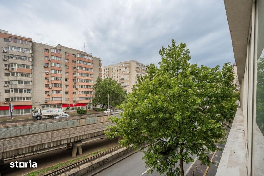 Metroul la doi pasi. 2 camere si un balcon de 10 mp, fix la Obor - 15
