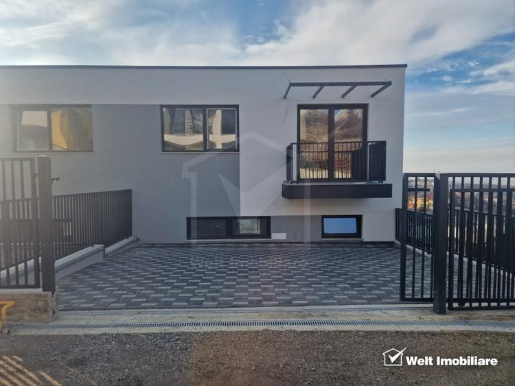 Duplex cu 4 camere cu Canalizare în Dezmir