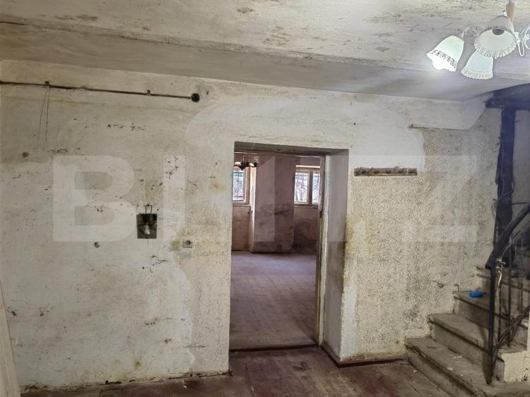 Apartament cu 3 camere semidecomandat în Ultracentral