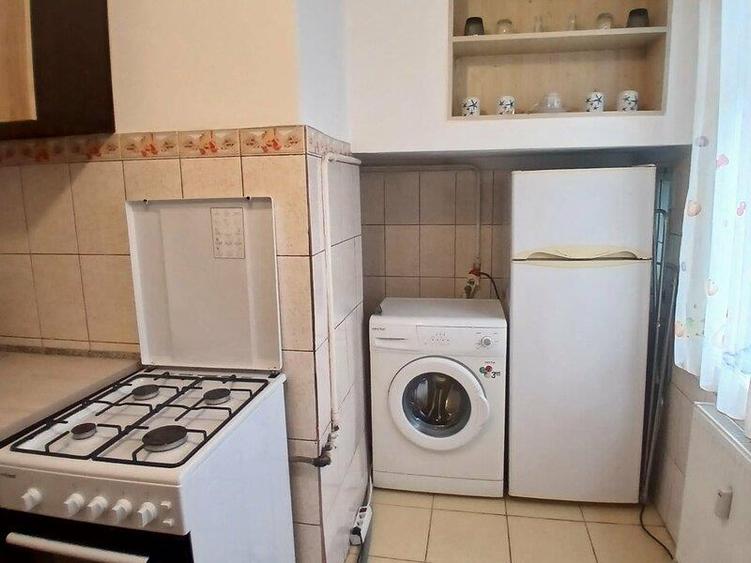 Apartament cu 2 camere semidecomandat, mobilat în Floreasca