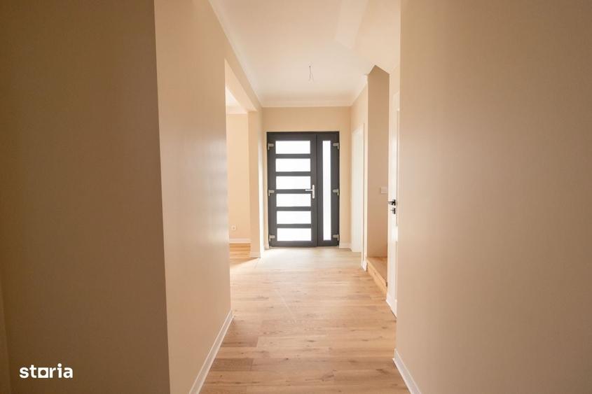 Casă cu 4 camere cu Teren 450 Mp în Primăverii