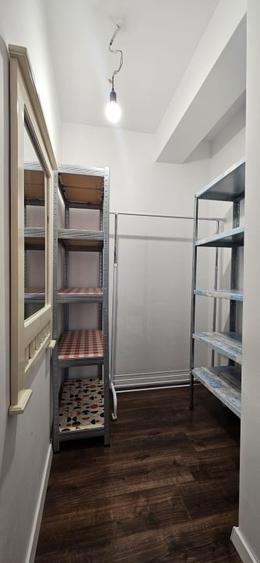 Apartament cu 3 camere semidecomandat, mobilat în Grigorescu
