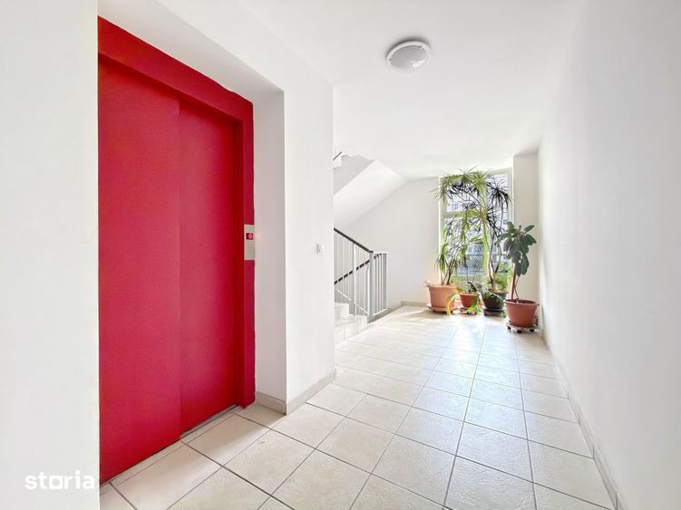 Apartament cu 2 camere decomandat, mobilat în Est