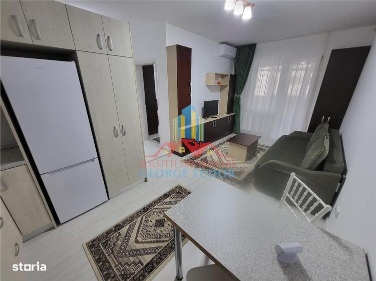 Apartament cu 2 camere semidecomandat în Roșu