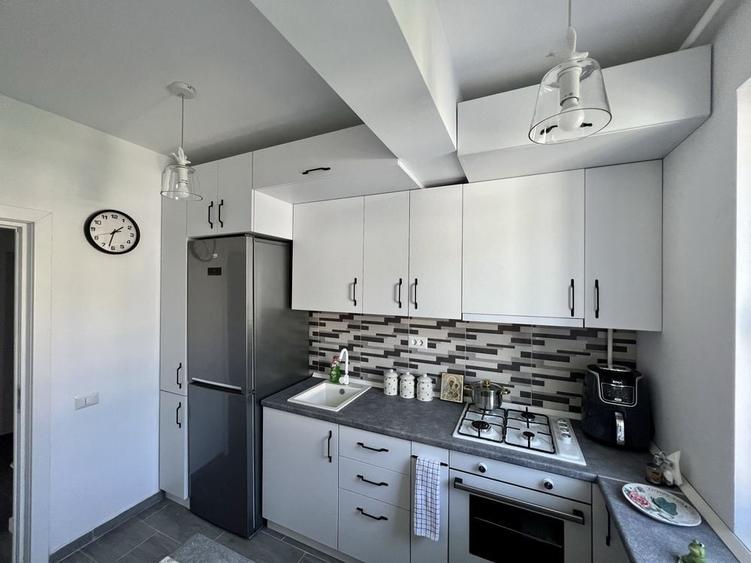 Apartament cu 2 camere decomandat în Chiajna