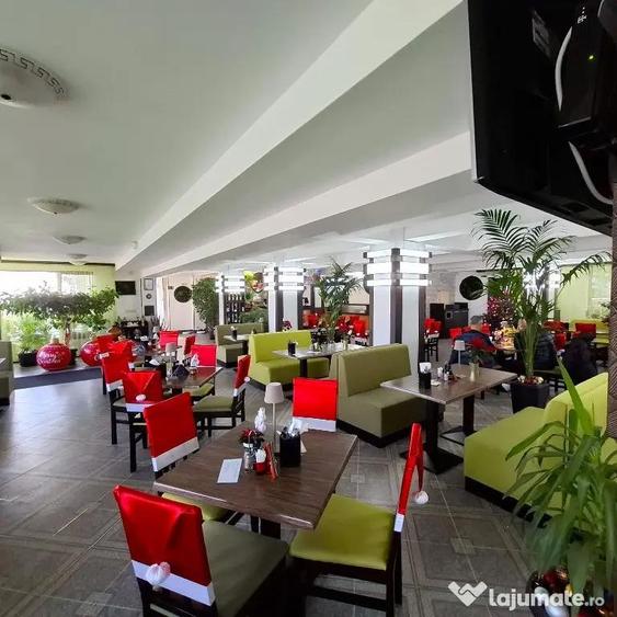Spațiu comercial, de 550 mp, în Tișița