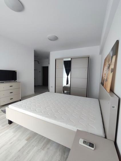 Apartament cu 2 camere decomandat, mobilat în Nicolina