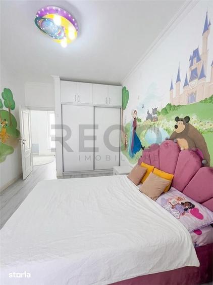 Apartament cu 3 camere decomandat în Salca