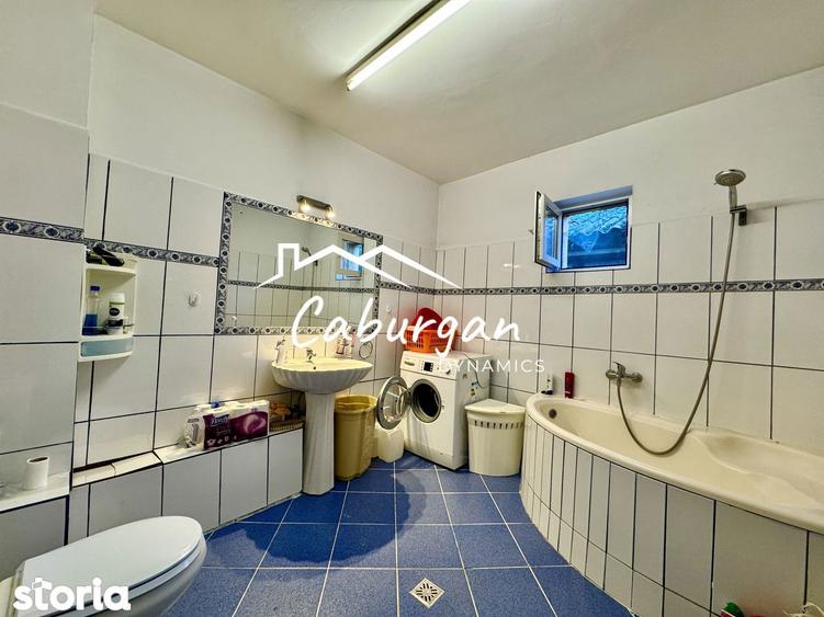 Apartament cu 3 camere, mobilat în Turnișor