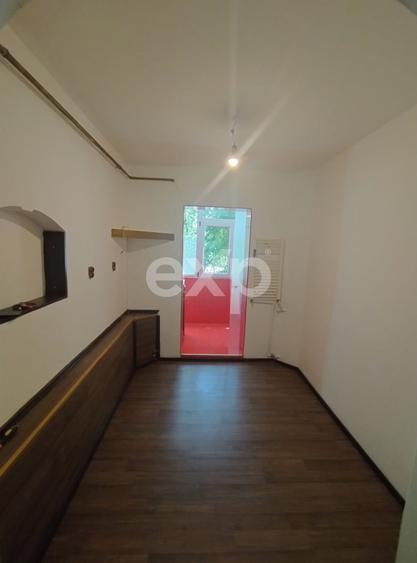 Apartament cu 2 camere decomandat în Trivale