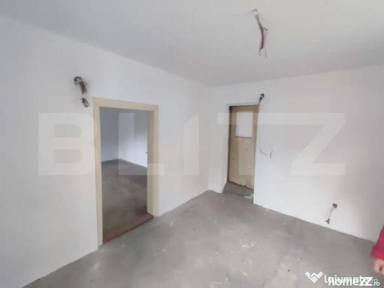Casă cu 2 camere cu Teren 200 Mp în Central