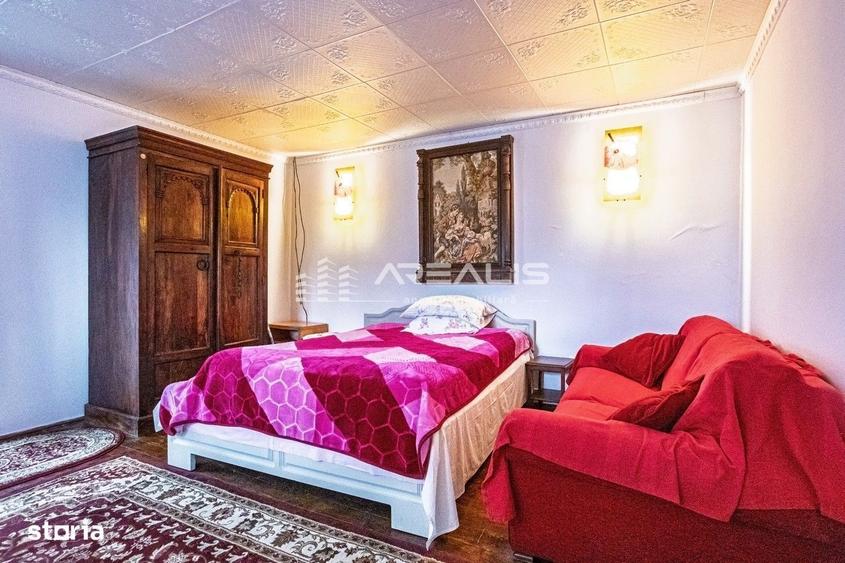 Casă cu 4 camere cu Teren 1370 Mp în Bodrogu Nou