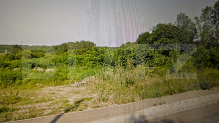 Teren Construcții intravilan de 8300 mp, în Moreni