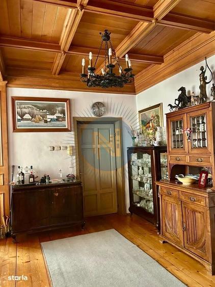 Casă cu 4 camere cu Teren 275 Mp în Barbu Văcărescu