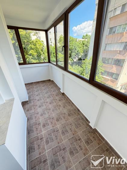 Apartament cu 3 camere decomandat în Nicolina