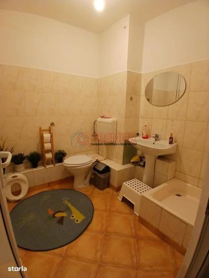 Apartament cu 4 camere în Central