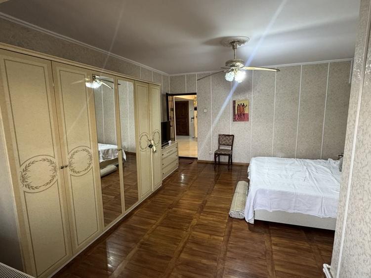 Garsonieră decomandată în Exterior Vest