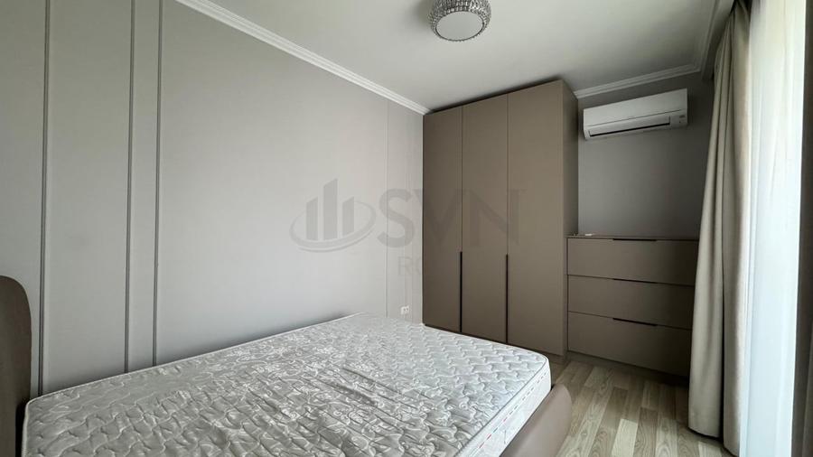 Apartament cu 4 camere decomandat, mobilat în Tineretului