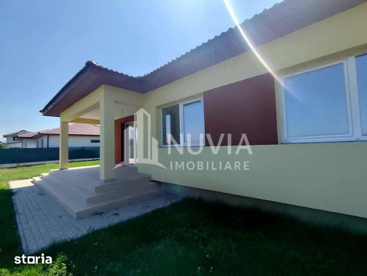 Casă cu 4 camere cu Teren 500 Mp în Micești