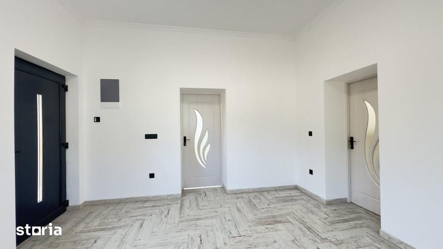 Casă cu 3 camere cu Teren 630 Mp în Central