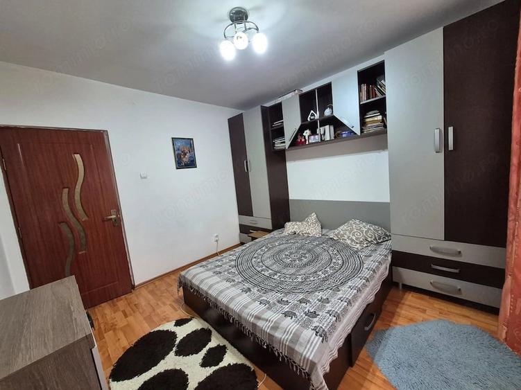 Apartament cu 2 camere nedecomandat în Central