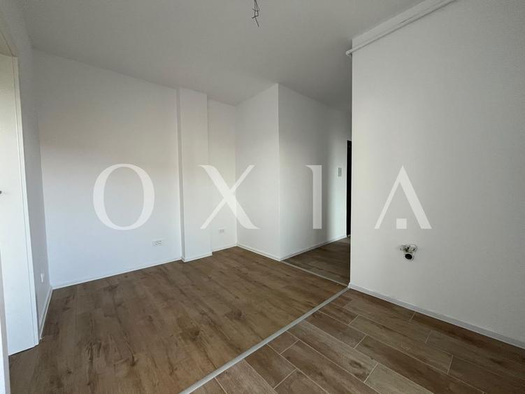 Apartament cu 2 camere semidecomandat în Aradului