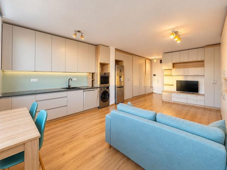 Apartament cu 2 camere decomandat, mobilat în Take Ionescu