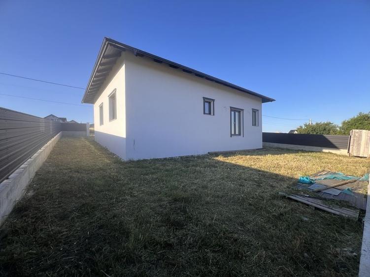 Casă cu 4 camere în Central