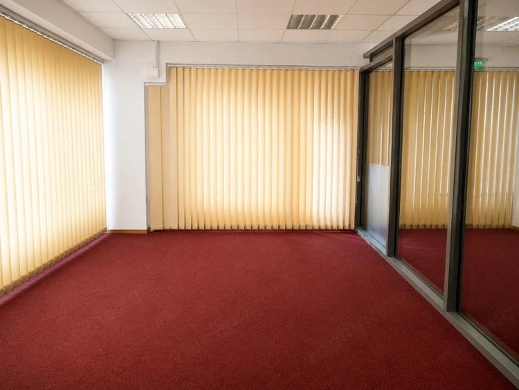 Spațiu comercial, de 177 mp, în Ultracentral