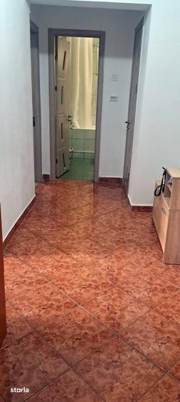 Apartament cu 2 camere decomandat, mobilat în Tomis III