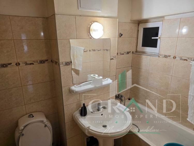Apartament cu 3 camere decomandat, mobilat în Mărăști
