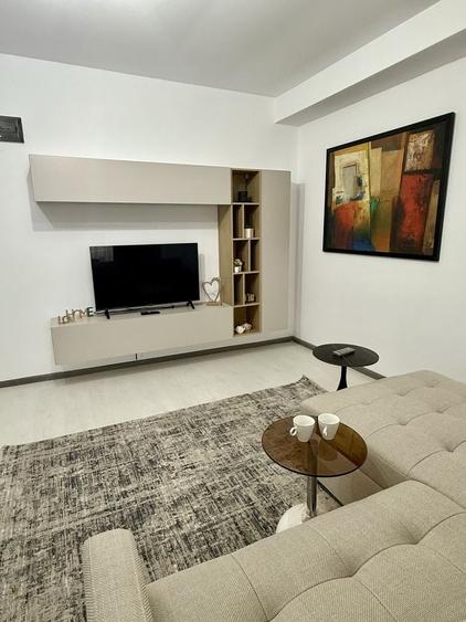 Apartament cu 2 camere decomandat în Giurgiului