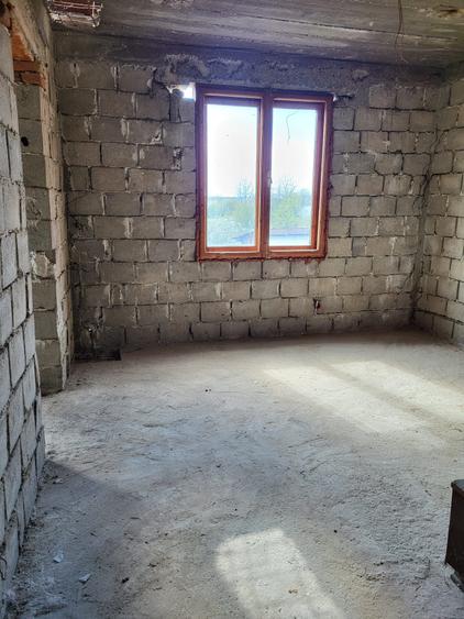 Casă cu 4 camere în Filiași