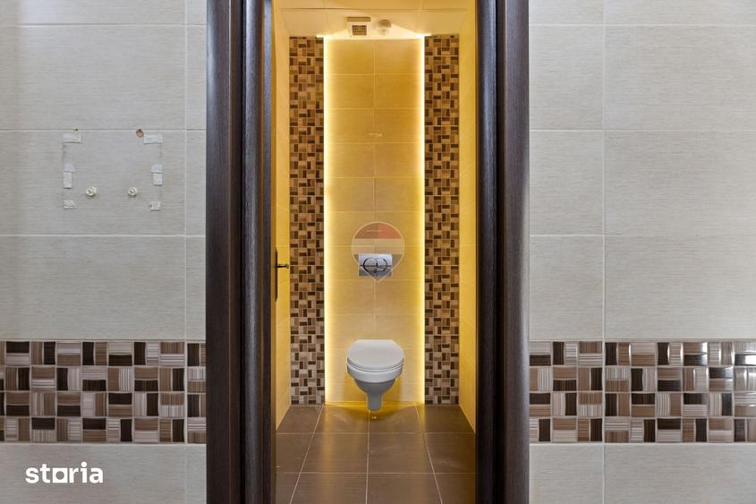 Spațiu comercial, de 170 mp, în Bujac
