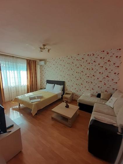 Apartament 2 camere, 51 mp, zona turistică - 1