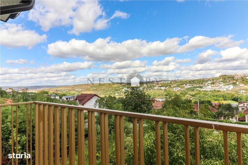 Apartament cu 4 camere în Borhanci