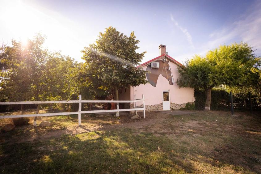 Casă cu 2 camere în Zădăreni