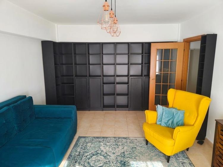 Apartament cu 2 camere decomandat în Unirii