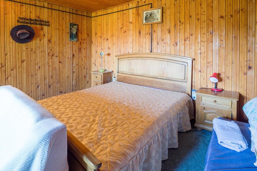 Casă individuală cu 5 camere cu Teren 850 Mp în Făgetu