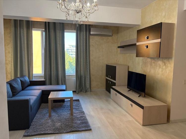 Apartament cu 2 camere decomandat în Berceni
