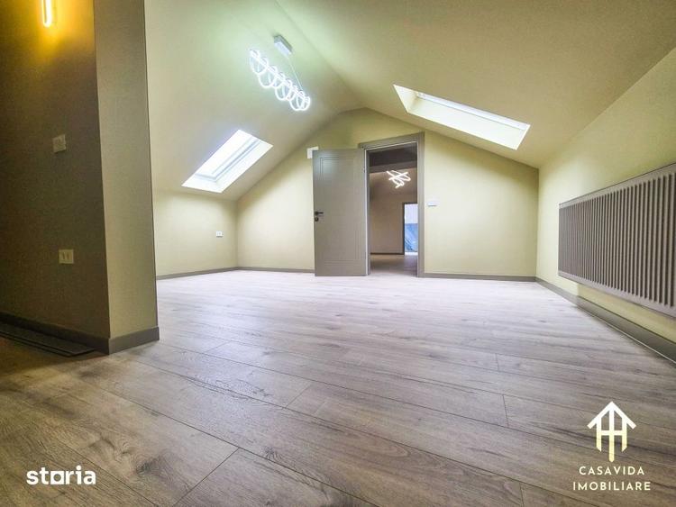 Apartament cu 3 camere în Coșteiu